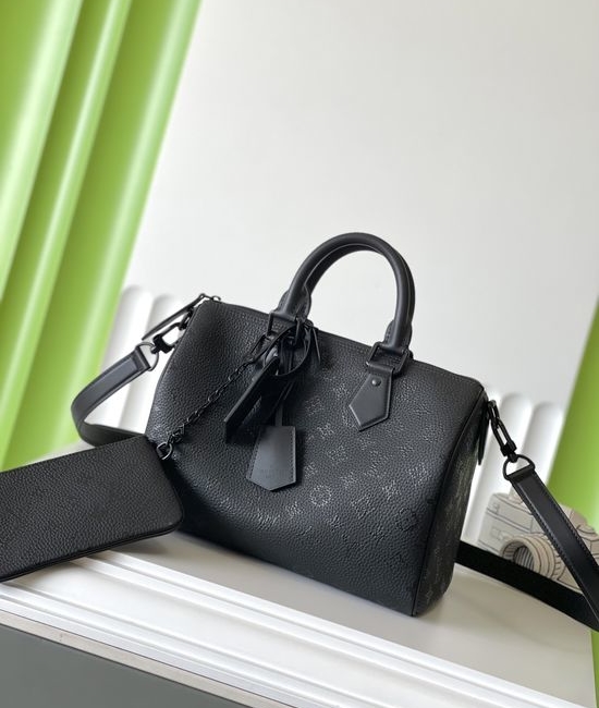 Louis Vuitton LV SPEEDY Full Leather Satchel Bag M13904