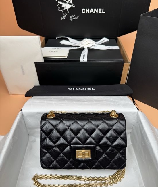 Chanel Grained Calfskin Flap Bag Gold Hardware A0874