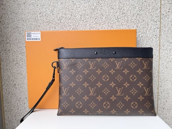 Louis Vuitton LV Monogram Eclipse Pochette To-Go Handbag M82079