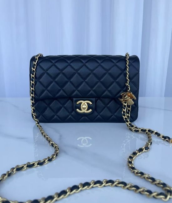 Chanel Classic Lambskin Flap Shoulder Bag AS5756
