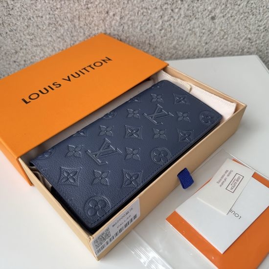 Louis Vuitton LV Brazza Wallet Monogram Shadow Cowhide M62900