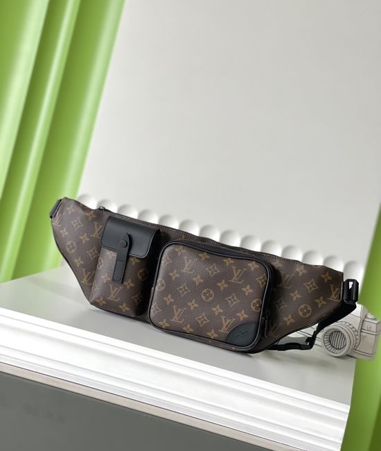Louis Vuitton LV Monogram Christopher Waist Bag M45337