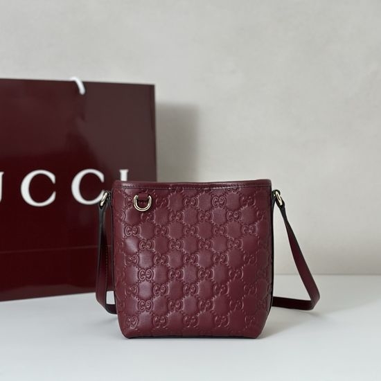 Gucci Original Leather Burgundy Embossed Bag 847090
