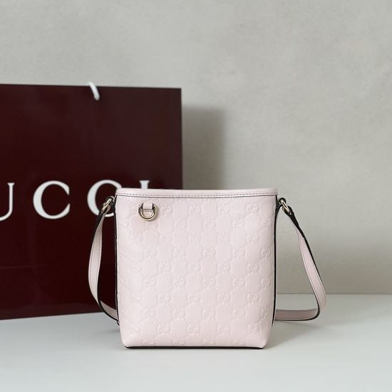 Gucci Original Leather Light Pink Embossed Bag 847090