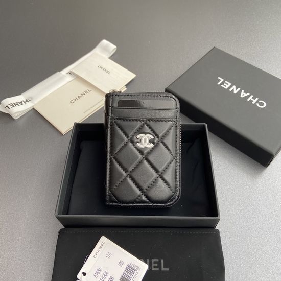 Chanel Lambskin Silver Hardware Zip Card Holder 1650