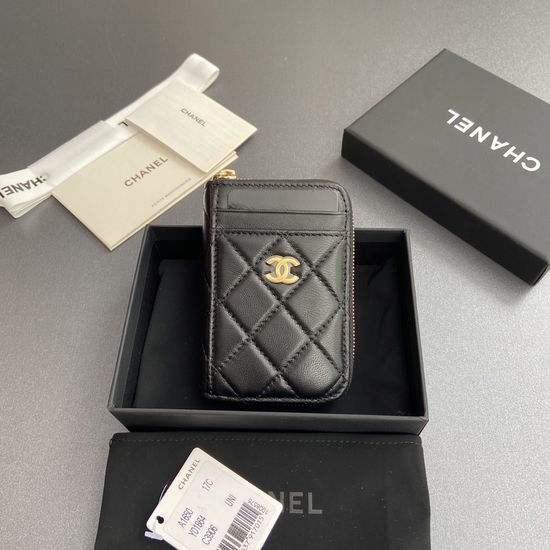 Chanel Lambskin Gold Hardware Zip Card Holder 1650