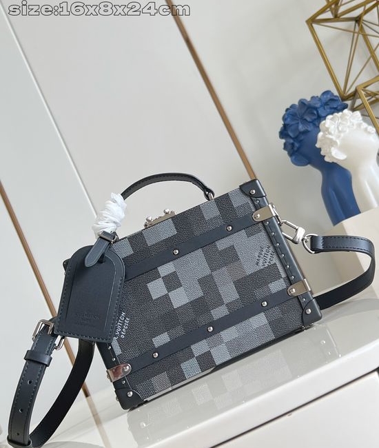Louis Vuitton LV Handle Trunk Handbag M11118