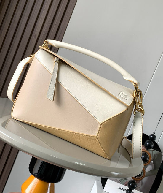 Loewe Puzzle Nappa Leather Handbag 9311