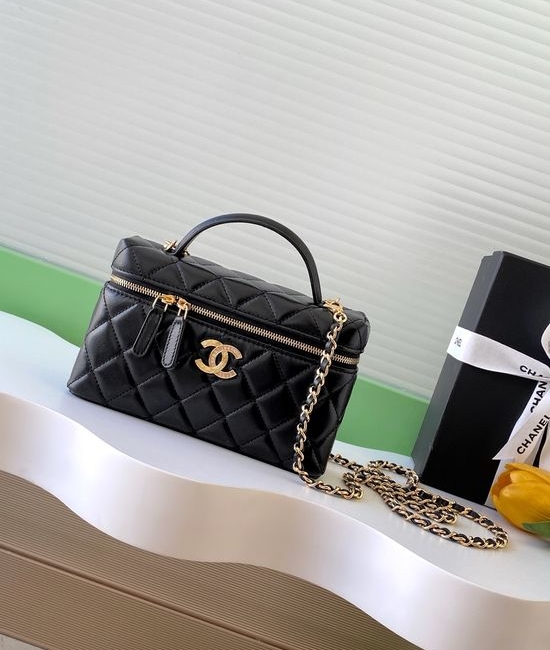 Chanel Vanity Case Detachable Strap AP4904