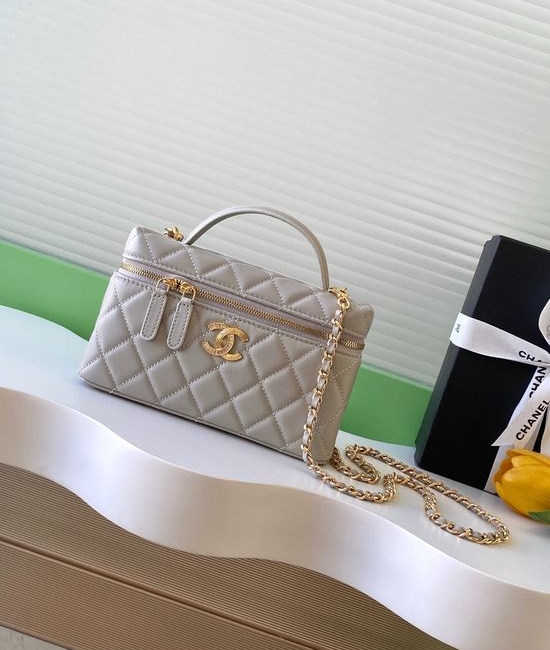 Chanel Lambskin Vanity Case with Handle AP4904