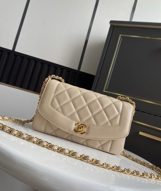 Chanel Vintage CF Lambskin Chain Bag AS2221