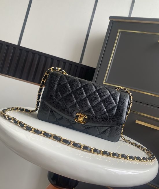 Chanel Vintage CF Caviar Leather Chain Bag AS2221