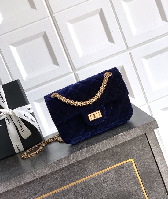 Chanel 5522 Velvet Quilted Mini Flap Bag 4414