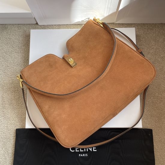 Celine CAMILLE 16 SOFT Medium Handbag 119563