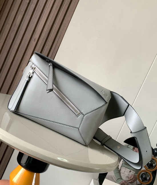 Loewe Puzzle Classic Leather Waist Bag 9114