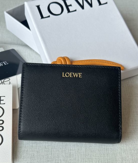 Loewe Knot Short Leather Wallet X1