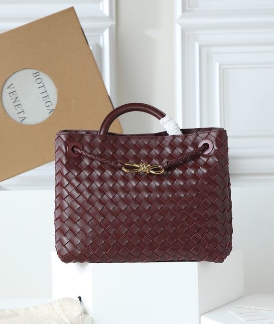 Bottega Veneta BV Andiamo Classic Woven Handbag 766016