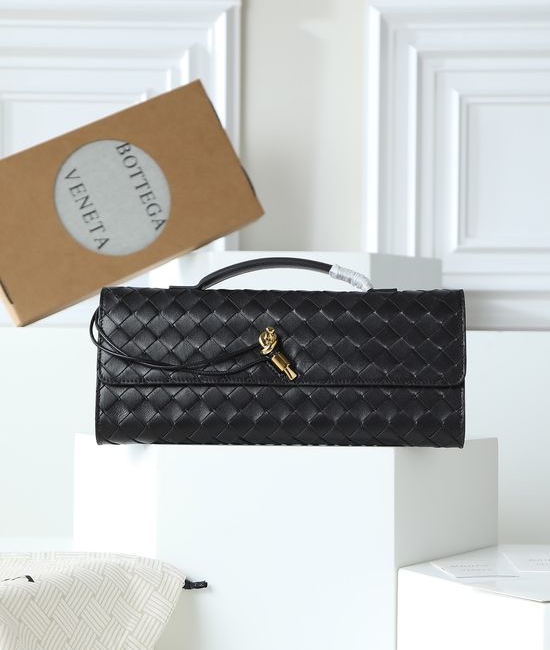 BV Andiamo Evening Clutch Chic and Lightweight 741511