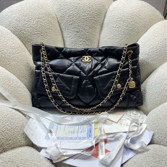 Chanel 25K Quilted Shoulder Bag Classic Style AS5740