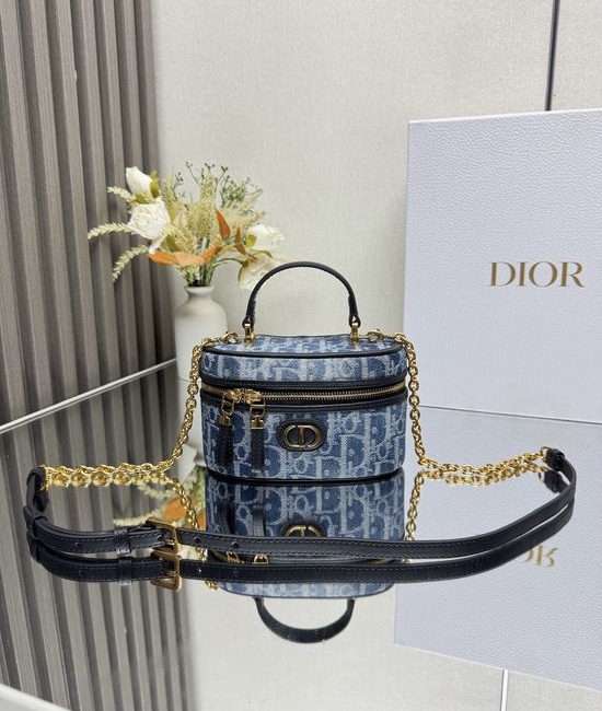 Christian Dior CD 30 Montaigne Mini Vanity Bag 0820