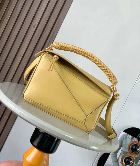 Loewe Puzzle Soft Leather Handbag 9064