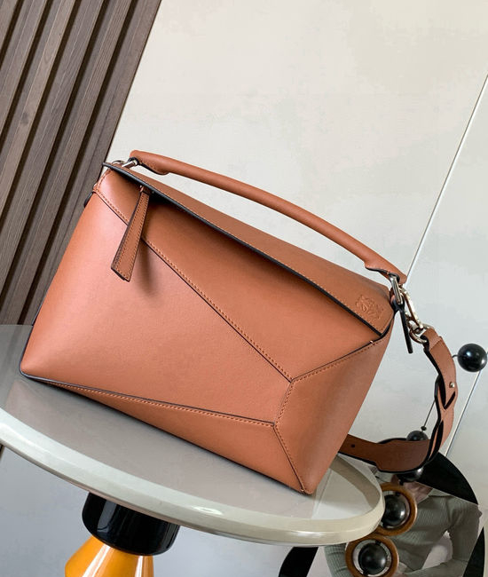 Loewe Puzzle Calfskin Handbag 9312 Brown