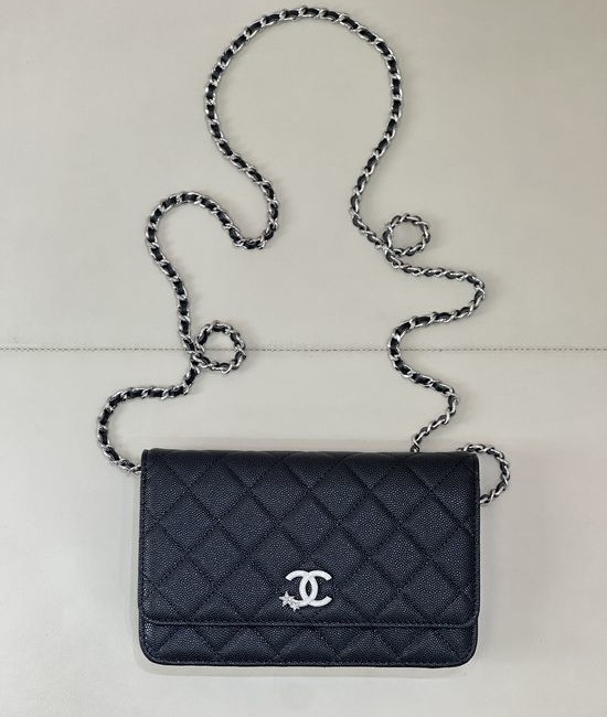 Chanel Woc Comet Quilted Chain Shoulder Bag 3723