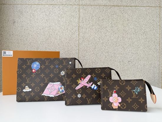 Louis Vuitton LV Trio Pouch Vivienne Adventure M15357