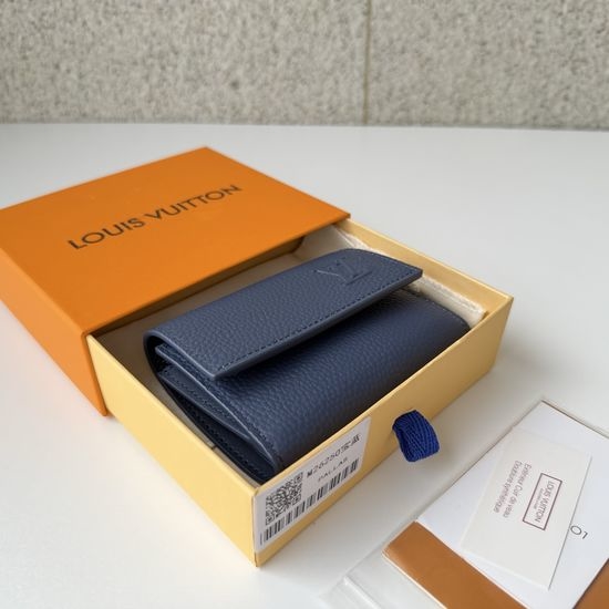 Louis Vuitton LV Victor Trifold Wallet M26250