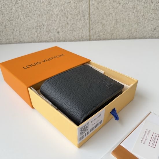 Louis Vuitton LV Portofoyle Multiple Short Embossed Leather Wallet M25945