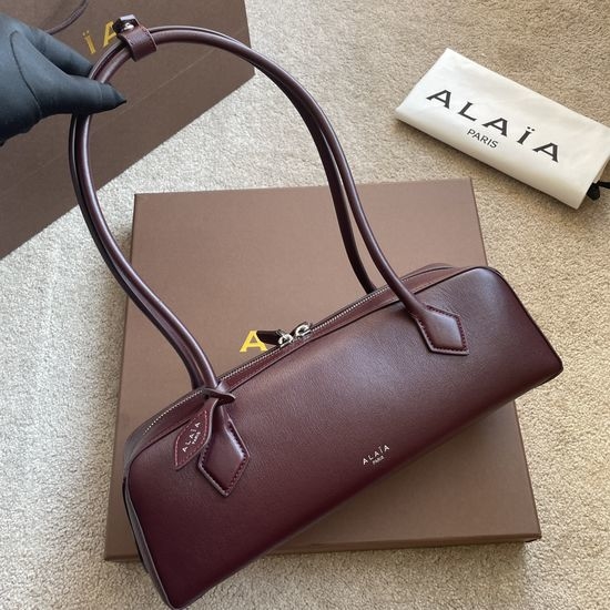 Alaia Le Teckel Shoulder Bag 115489