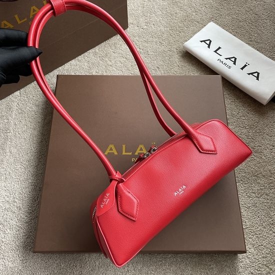 Alaia Le Teckel Shoulder Bag 115486