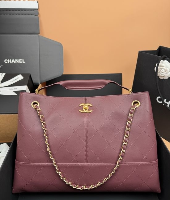 Chanel Hobo Quilted Leather Large Shopping Bag 5657