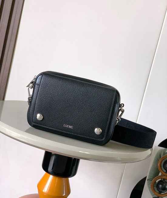 Loewe Pebble Messenger Bag Soft Grained Leather 9149