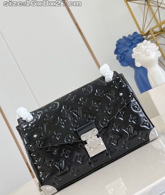 Louis Vuitton LV Monogram Saga Trunkie Handbag M28137