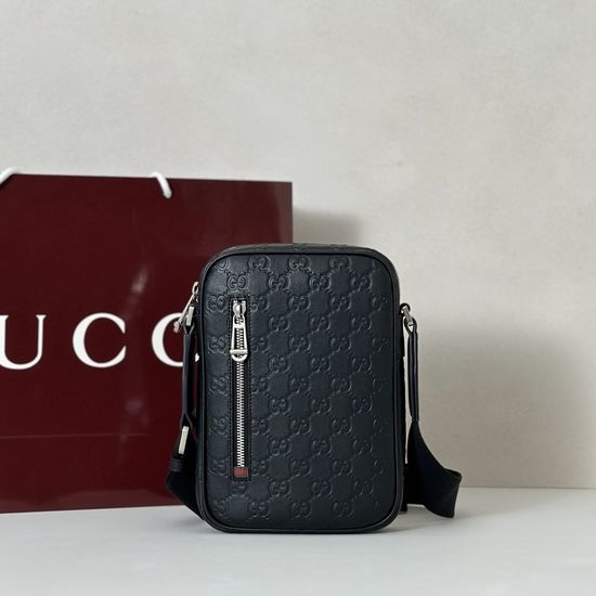 Gucci Large Bag Original Embossed Leather 850238