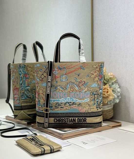 Christian Dior CD City Postcard Large Hong Kong Tote 9212