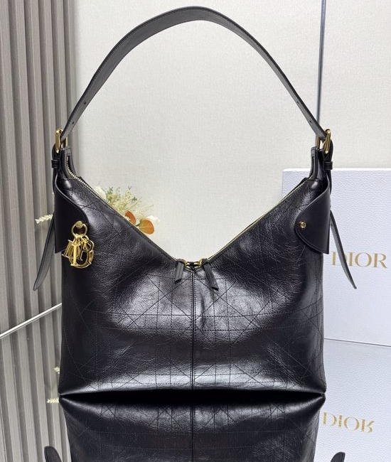 Christian Dior CD Voyage Black Pleated Leather Handbag 16963