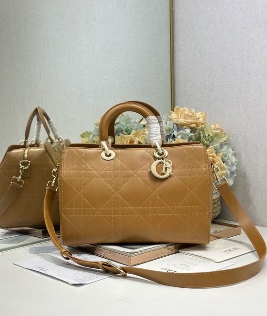 Christian Dior CD LADY Christian Dior CD Apricot Grained Handbag 1441
