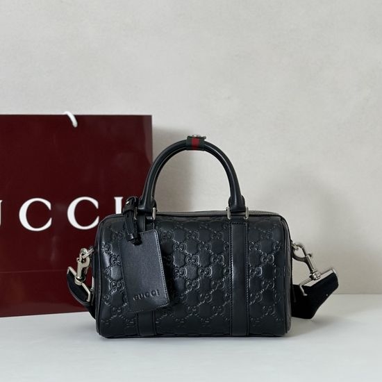 Gucci Embossed Leather Shoulder Bag 855789