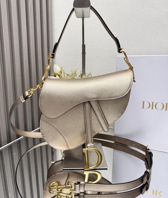 Christian Dior CD Saddle Bag Palm-Grained Leather 93271