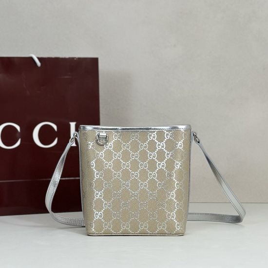 Gucci Leather Crossbody Bag 847090