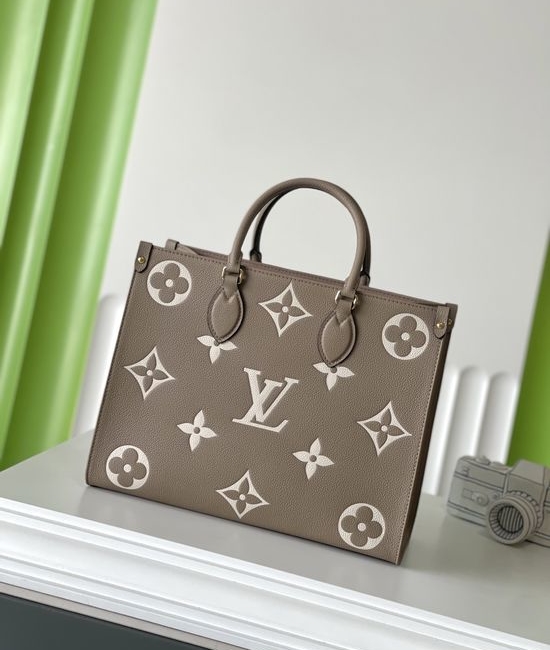 Louis Vuitton LV Onthego Full Leather Square Bag M45494