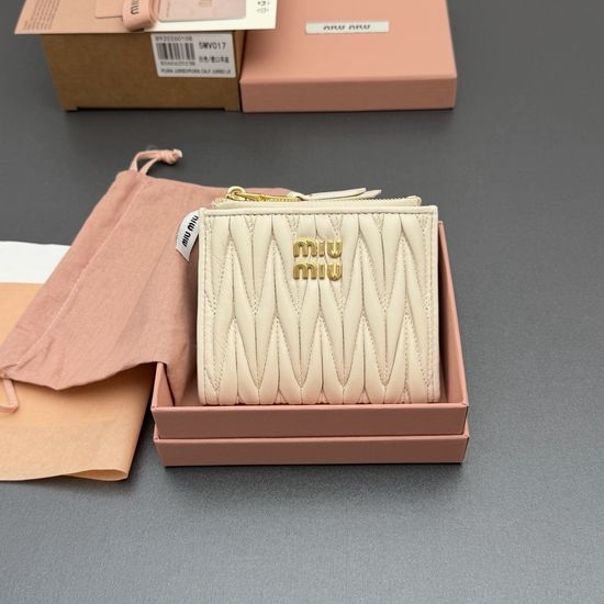 Miu Miu Matelasse Sheepskin Short Wallet 5MV017