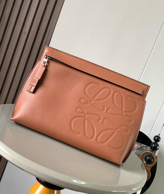 Loewe TT Pouch Grained Leather Clutch 9116