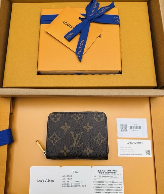 Louis Vuitton LV Zip Coin Purse Compact M60067