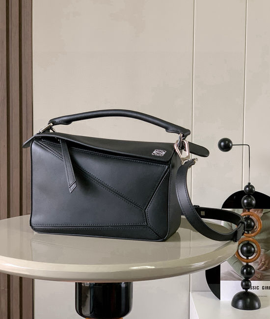 Loewe Puzzle Calfskin Handbag 5403