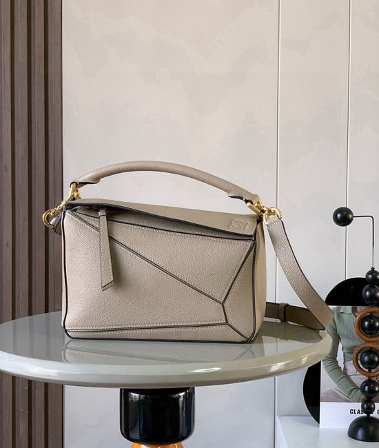 Loewe Puzzle Leather Shoulder Bag 9005