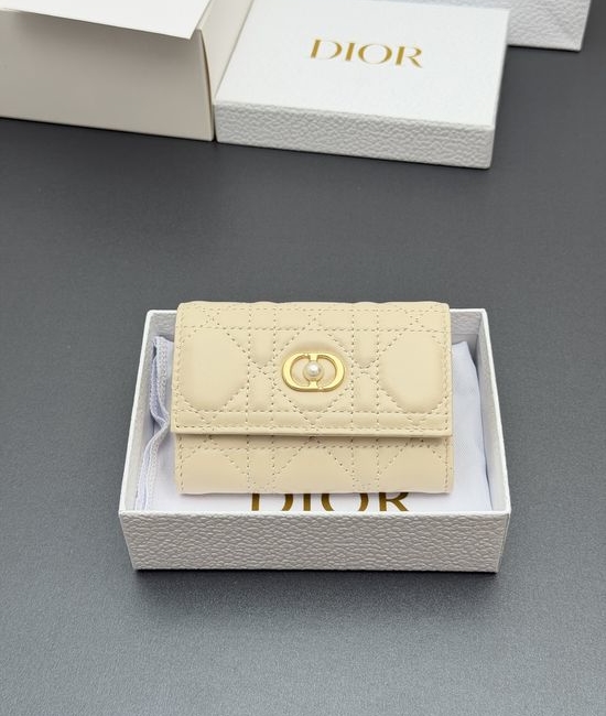 Christian Dior CD Jolie Glycine Lambskin Wallet S3102
