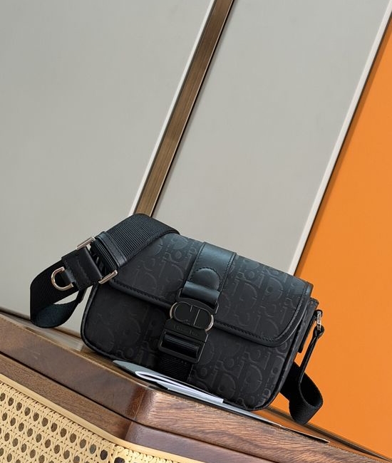 Christian Dior CD Trek Flap Messenger Bag 93953